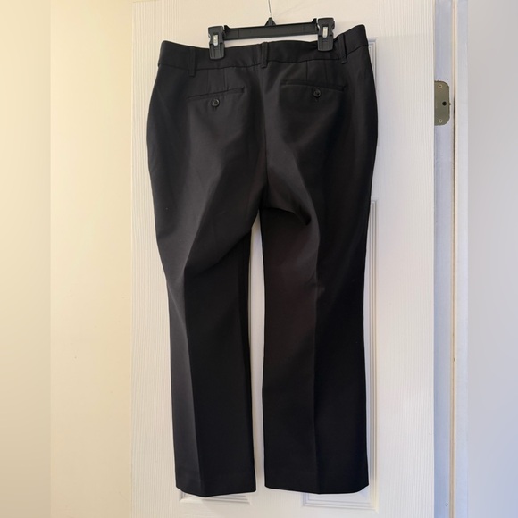 Classic Talbots Black Dress Pants Cropped Leg - Picture 2 of 2